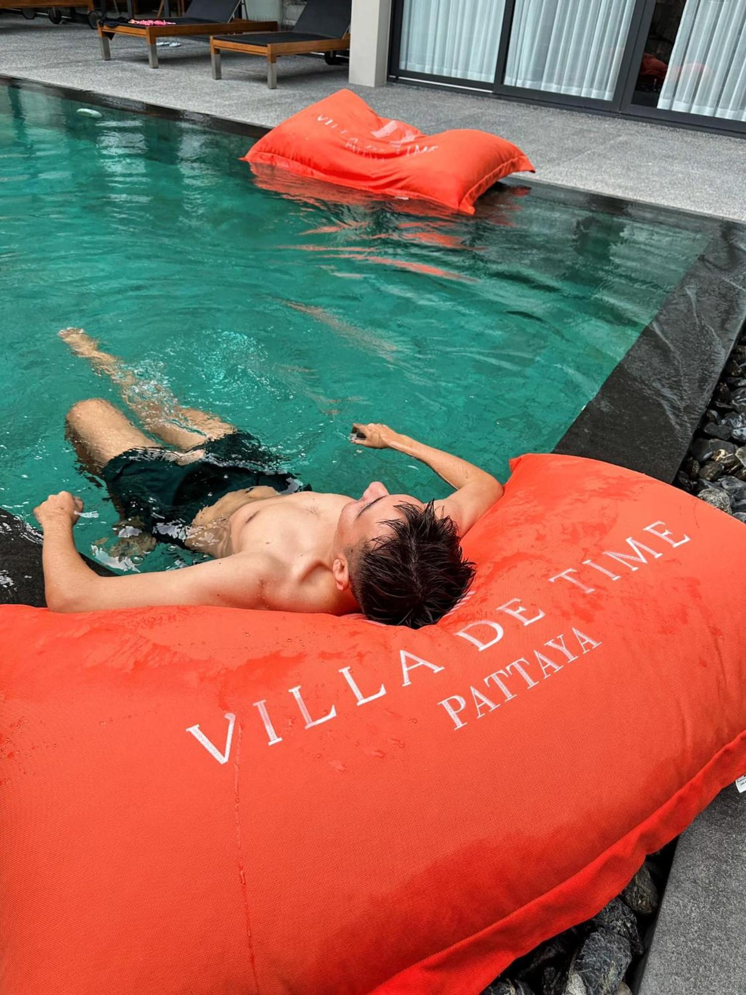 Villa De Time - The Luxury Private Pool Villa Pattaya Eksteriør bilde